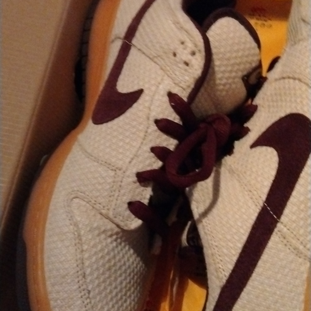 Nike shoes